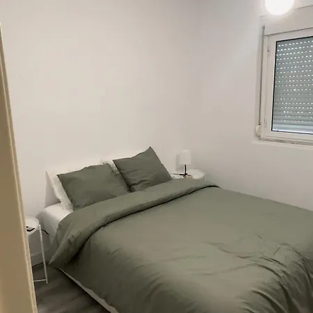 Oeiras Beach Apartment *