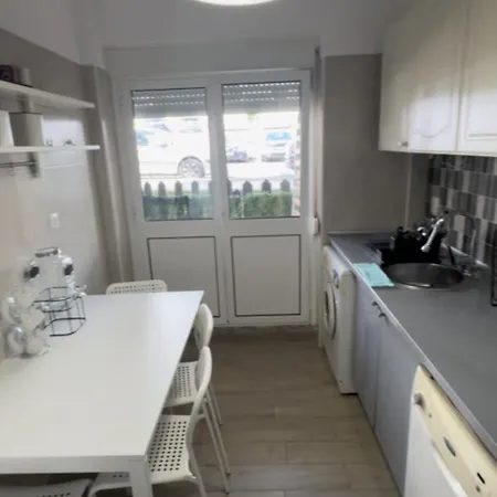 Oeiras Beach Apartment