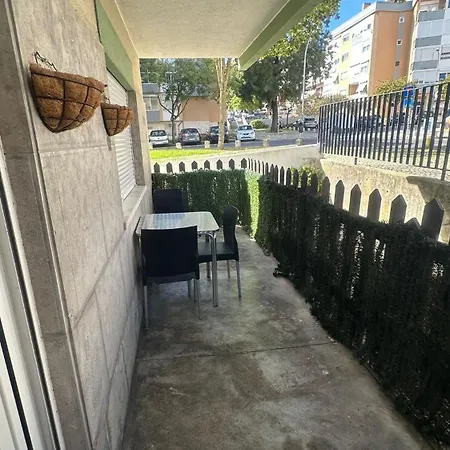Oeiras Beach Apartment *