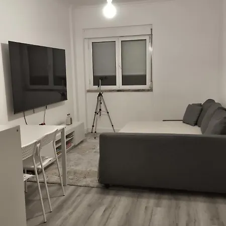 Oeiras Beach Apartment *